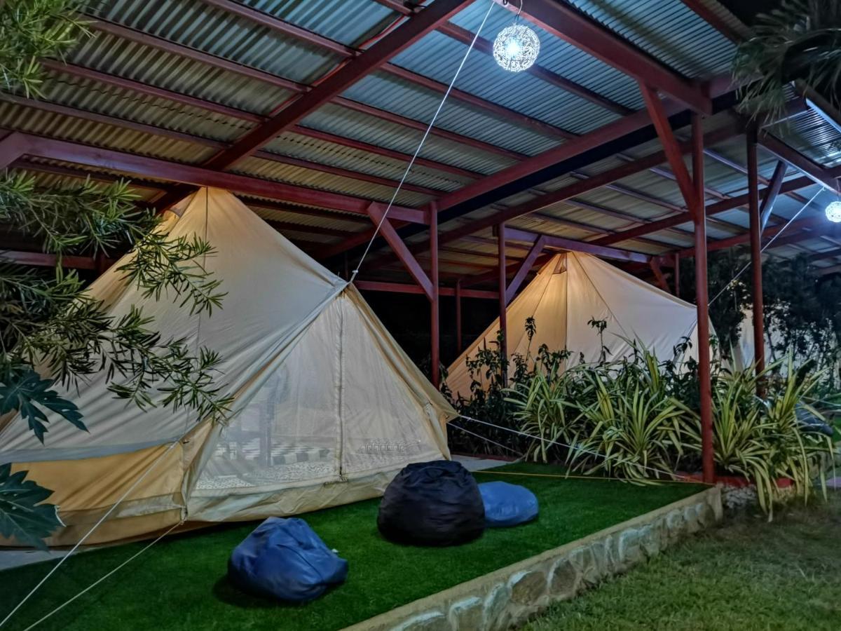 דירות פנגלאו Glamping Alona מראה חיצוני תמונה